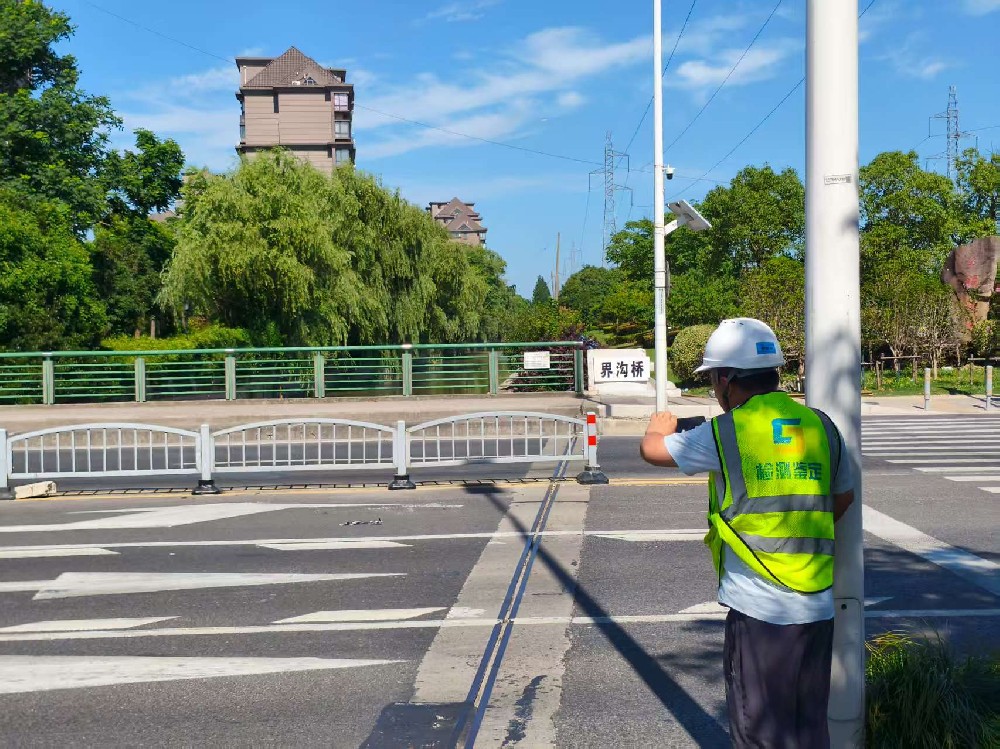 桥梁结构荷载验算