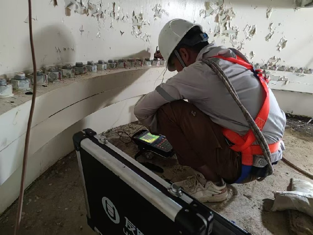 高强度螺栓轴力检测